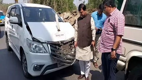 Pravin Darekar Accident