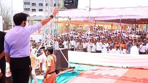 Aditya Thackeray in Dapoli