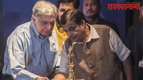 Ratan Tata, Nitin Gadkari