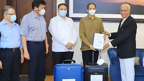 Chandiwal Commission submits report to CM Uddhav Thackeray