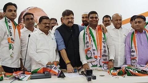 AIMIM, BJP, Shiv Sena Corporaters Join NCP in Presence of Jitendra Awhad