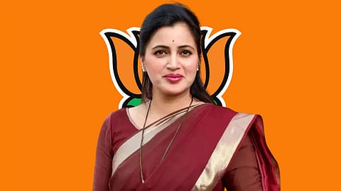 MP Navneet Rana Latest Marathi News