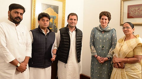 Pakaj Patel, Jotiraditya Scindia, Rahul Gandhi, Priyanka Gandhi and Krishna Patel (File Photo)
