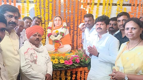 Gopichand Padalkar, Monika Rajale BJP