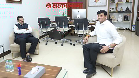 Devendra Fadnavis, Ravi Rana