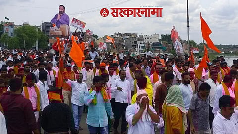Shivsainik on road for Uddhav Thackeray.