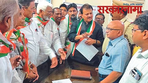 Ex MLA Sharad Patil with party workers