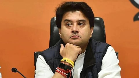Union Minister Jyotiraditya Scindia Latest Marathi News
