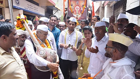 Dr. Sujay Vikhe Patil