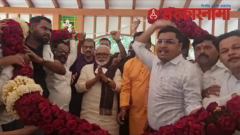 Chhagan Bhujbal with Supporters