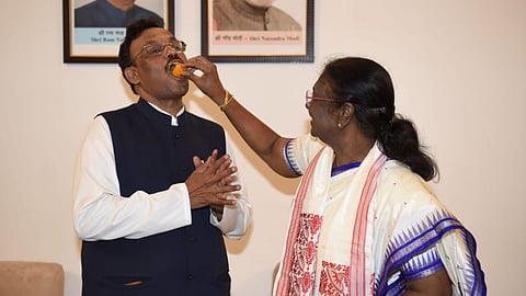 Droupadi Murmu Latest News, Vinod Tawde Latest Marathi News