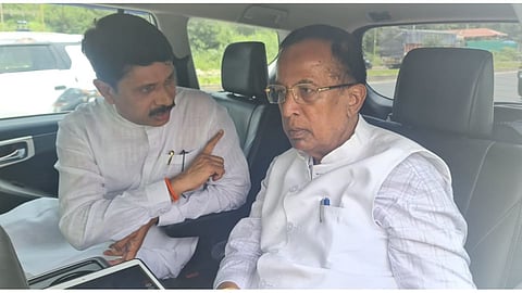 Purshottam Jadhav, Som Prakash