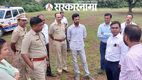 Collector visit Kaas Plateau