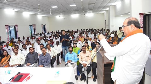 Radhakrishna Vikhe Patil