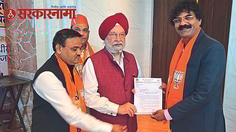 Mayor Pradip karpe & Minister Hardeep singh puri