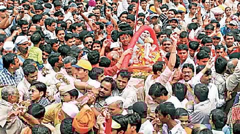 Ganesh Visarjan Pune