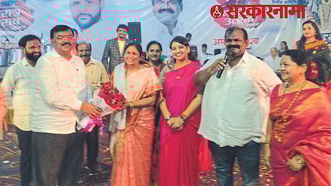 BJP MLA Seema Hiray with Shivsena leaders