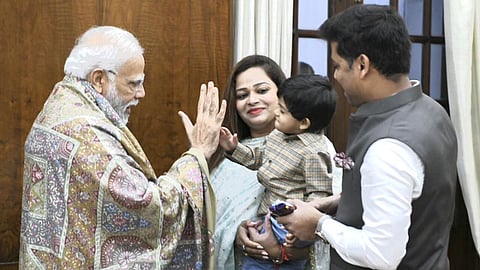 Shrikant Shinde : Narendra Modi :