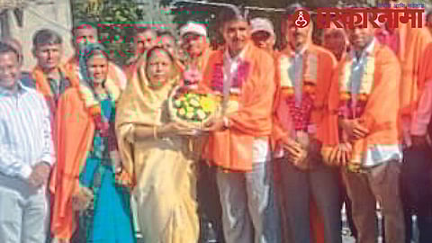 MLA Manjula Gavit honoured Sarpanch.