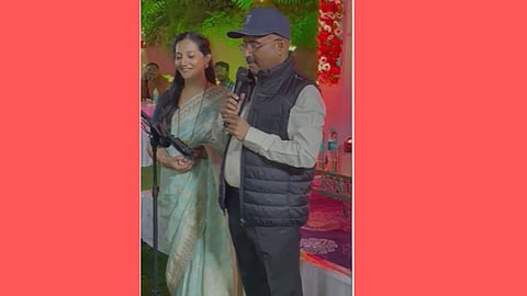Rajesh Tope Sing song for His Wife