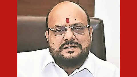 Minister Gulabrao Patil