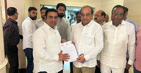 Parinay Fuke and Radhakrishna Vikhe Patil