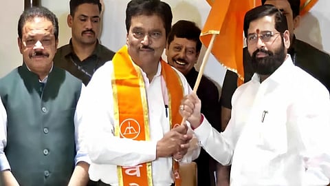 Deepak Sawant and Uddhav Thackeray