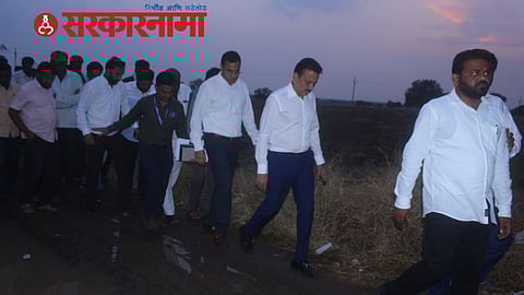 Girish Mahajan Visit Affected Farm News, Latur