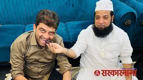 Harshvardhan With Mulana At Iftar News