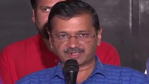 Dant Dikhao Kejriwal Trend in Social Media