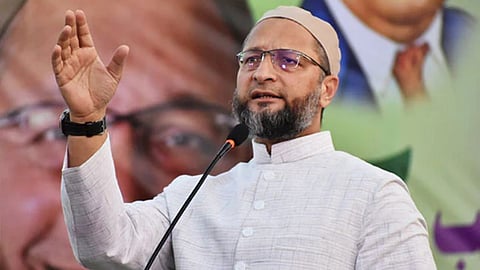 Owaisi Criticized PM Modi: