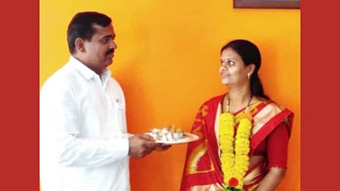 Ananda Jagdale, Lata Jagdale