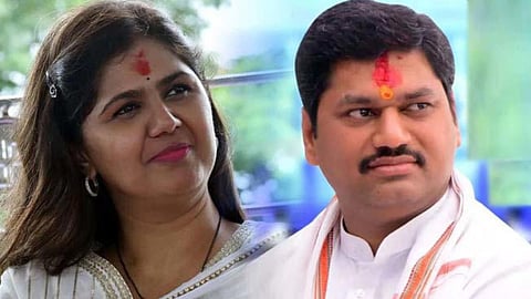 Pankaja Munde, Dhananjay Munde