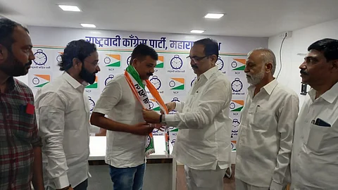Congress leader join NCP