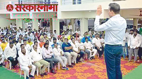 Girish Mahajan at Dhule