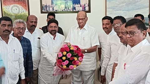 NCP Leader Meet Sharad Pawar