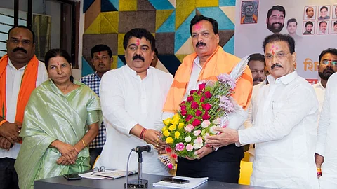 Rajesh Kadam Beed Visit