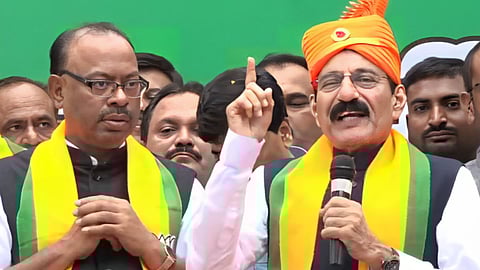 Chandrashekhar Bawankule, Pratap Dighawkar