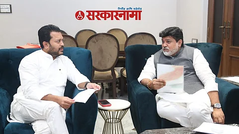 Amit Deshmukh Meet Minister Samant News