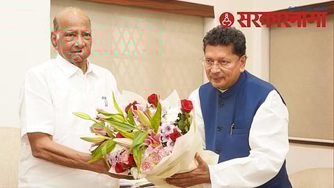Sharad Pawar, Deepak Kesarkar