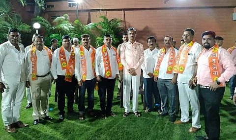 Shambhuraj Desai : राष्ट्रवादीला झटका, पाटणकर गटाला सोडचिठ्ठी देत कार्यकर्त्यांचा देसाई गटात प्रवेश