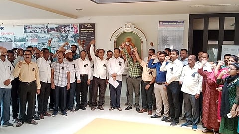 Sangamner Municipal Council Protest