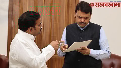 Dr. Parinay Fuke and Devendra Fadanvis