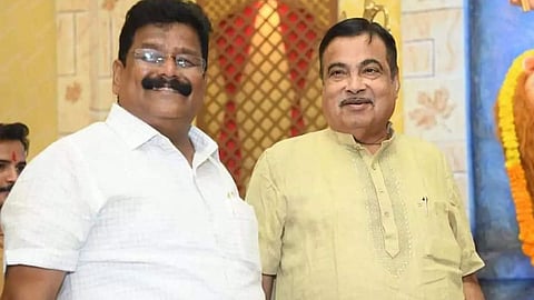 Nitin Gadkari-Vikas Thakre