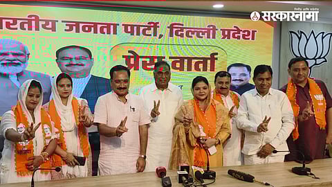 AAP Councillors join BJP