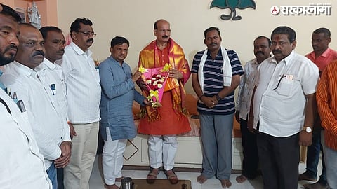 Rahul Mote, Sujitsinh Thakur