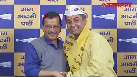 Arvind Kejriwal, Anil Jha