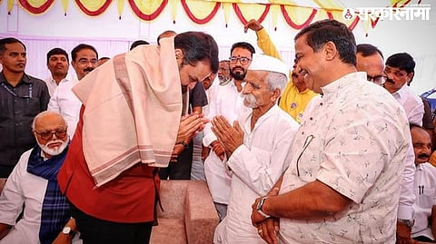 Sambhaji Bhide Chhagan bhujbal devendra fadnavis .jpg
