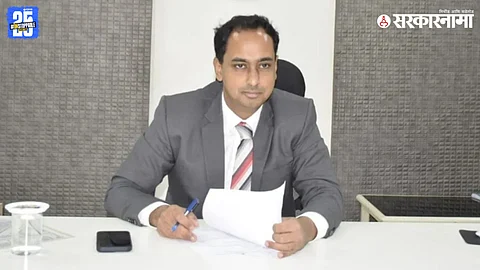 Jalgaon District Collector Ayush Prasad threatened