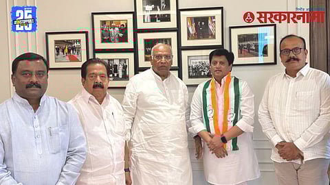 Former Maharashtra minister Rajendra Mulak rejoins Congress in Delhi in the presence of Kharge, Ramesh Chennithala, and state chief Harshvardhan Sapkal.
